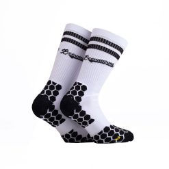 BEE UNUSUAL | Performance Basketball Retro White Socks 1